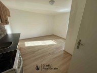 87b5fbb2-c233-4353-87f1-518cdd1766a1