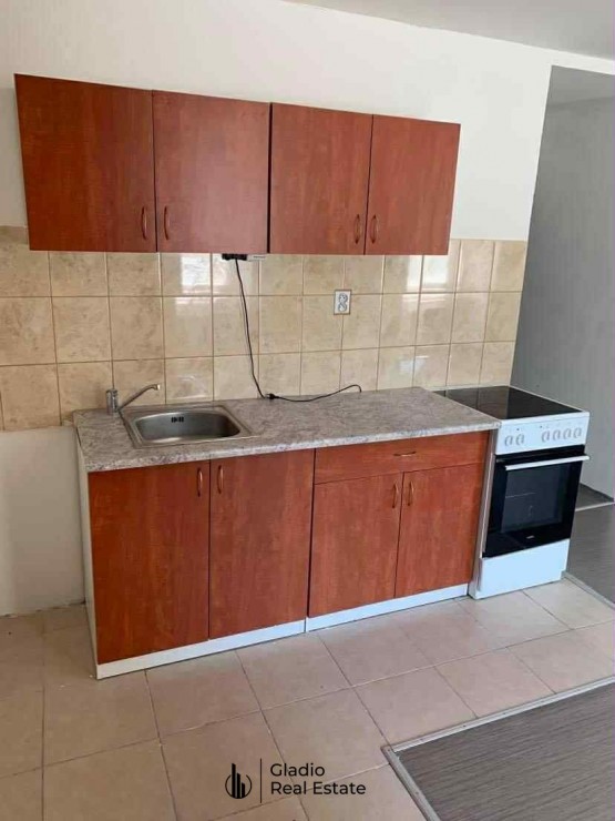 b23a7db3-38f9-4032-9137-cca5cca91765