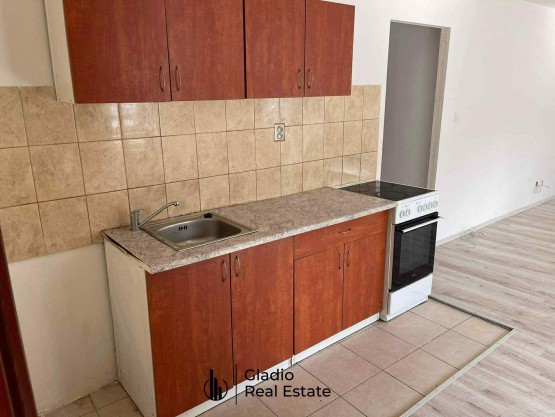 69cf0c8a-b688-48f9-8797-e3473f8e7c1c