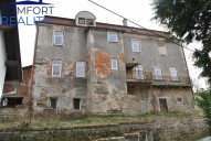 5d0d2902b8be046a485a71fc184d135116735