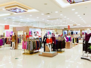 pronajem-obchodniho-prostoru-1900-m2-brno-ulice-svatopetrska-adobestock-143629200-5b12d3