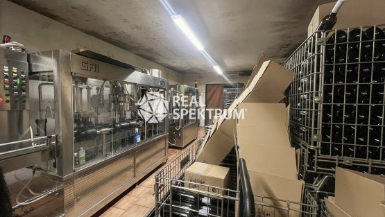 Vinarstvi-prodej-Velke-Hosteradky-01