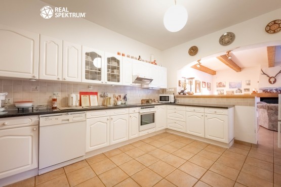 prodej-rodinny-dum-Jimramov_31