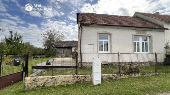 prodej-rodinny-dum-uhercice-07