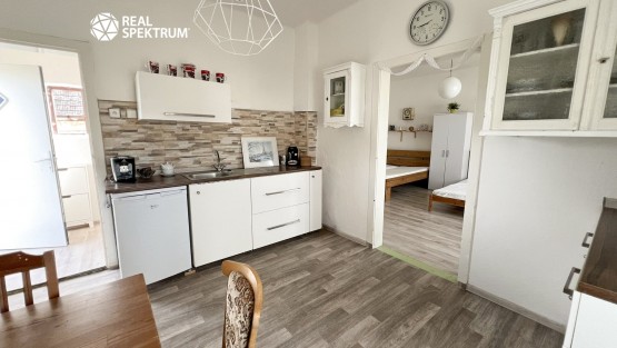 prodej-rodinny-dum-uhercice-38