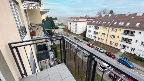 Prodej bytu 2+kk Bratří Žurků_33