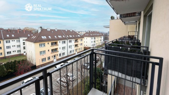 Prodej bytu 2+kk Bratří Žurků_39