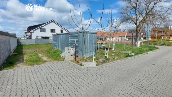 prodej_pozemek_slatina_03