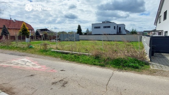 prodej_pozemek_slatina_05