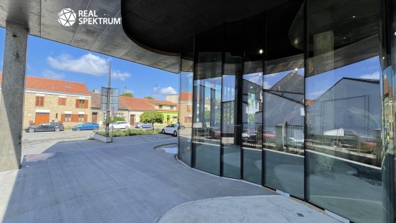 Kancelar-pronajem-Karlova-Hrda-02