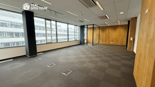 Pronájem KA BC Titanium_01