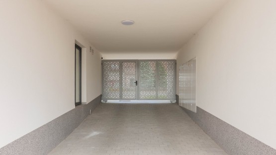 RS I FAMEROVO NAMESTI-129