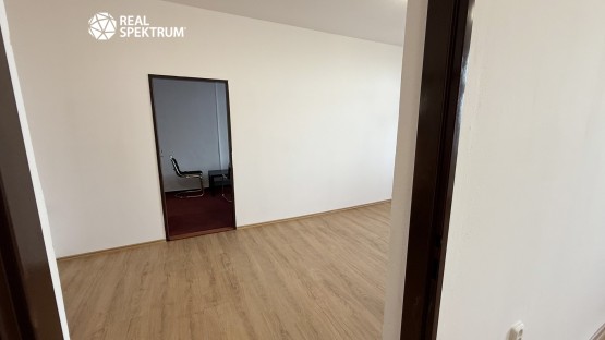 Pronájem KA Janáček Office_02