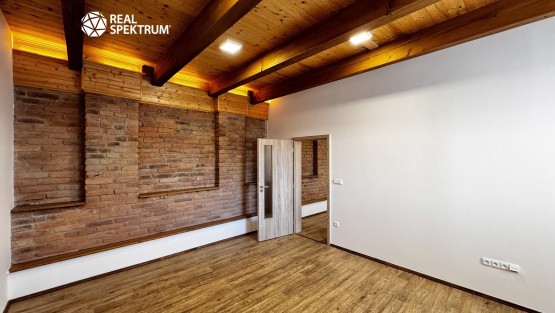 Pronájem KA Mlýnská 2.NP_08