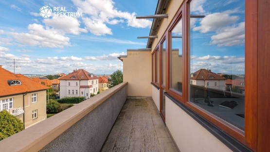 RS I HAVLICKOVA 15-76