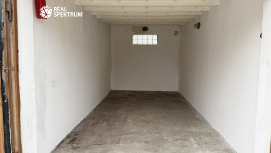 Garáž Šimáčkova_01