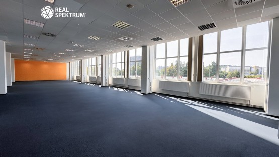 pronajem-kancelar-purkynova-office-centre-04