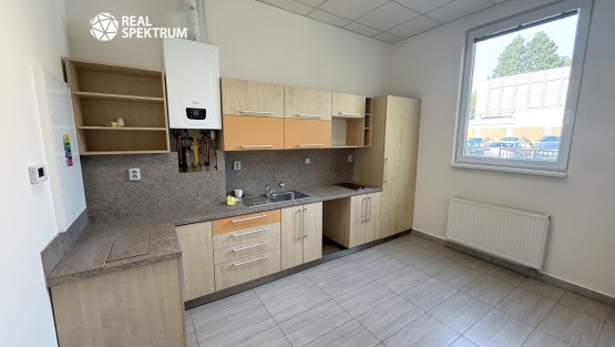Pronájem KA Bohunická FAWE 200 m2_03