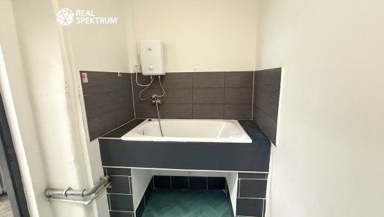 pronajem_obchodni_prostor_vranovska_03