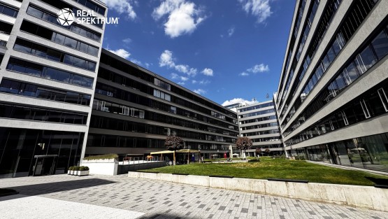 Pronájem KA Titanium_10