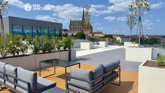 12 - SKYLIGHT X Fitness Terrace