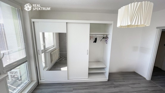 RS I pronájem - byt Komárov (7)