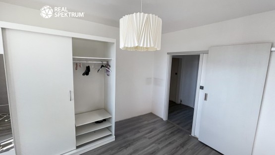 RS I pronájem - byt Komárov (17)