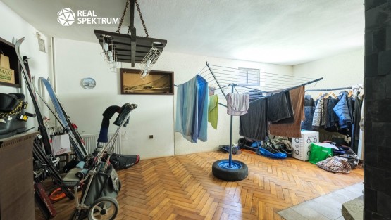 RS I KARLSTEIN 48-26