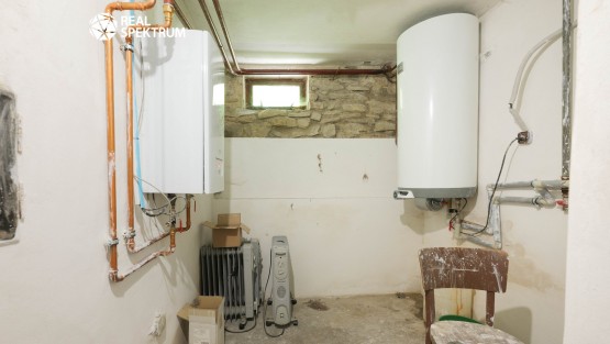 RS I KARLSTEIN 48-25