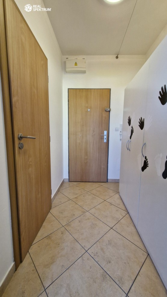 byt_pronajem_masarykova_modrice_04