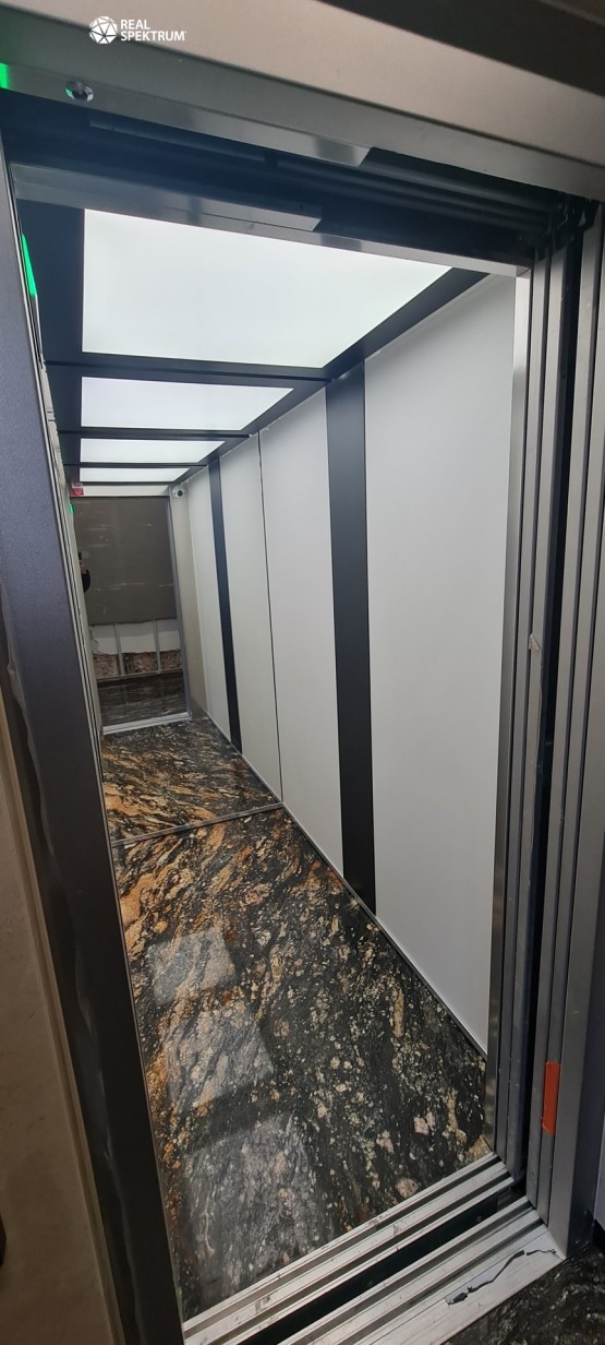 Společné prostory - Thonetův palác (3)