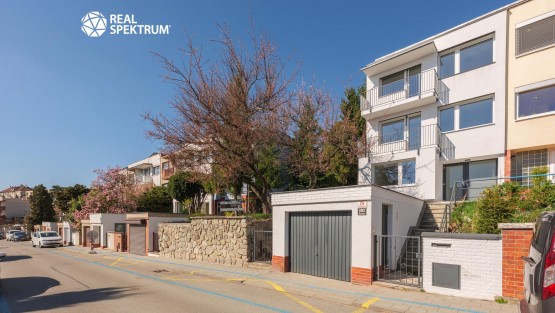 RS I Slezakova 75, Brno-73