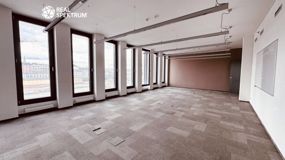 Kanceláře Uniqua Trnitá (15)