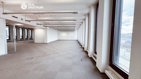 Kanceláře Uniqua Trnitá (30)