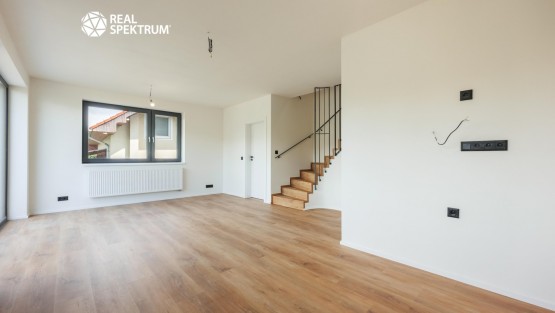 REALSPEKTRUM I Tesnohlidkova 11a,Slapanice-43