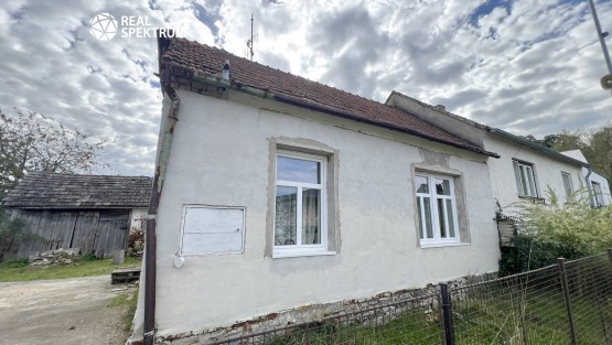 prodej-rodinny-dum-uhercice-03