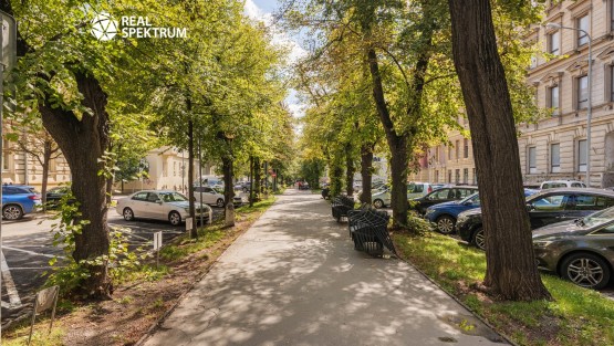 RS I Trida kap Jarose 30, Brno-4