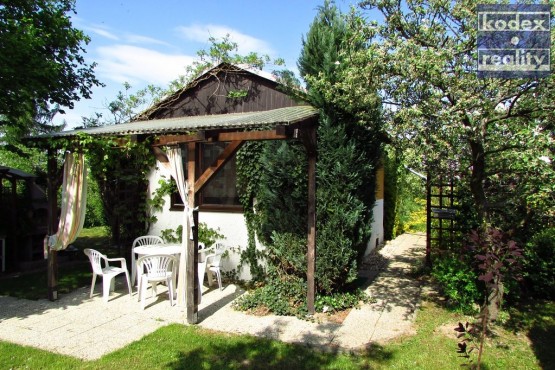 vekose-chata-prodej-hradec-kralove-01 (1)