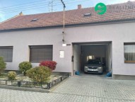 Detail: Rodinný dům, 385 m2