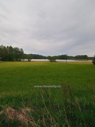 Pohled na rybník