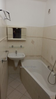 P4210470