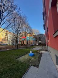 img-7715.jpg