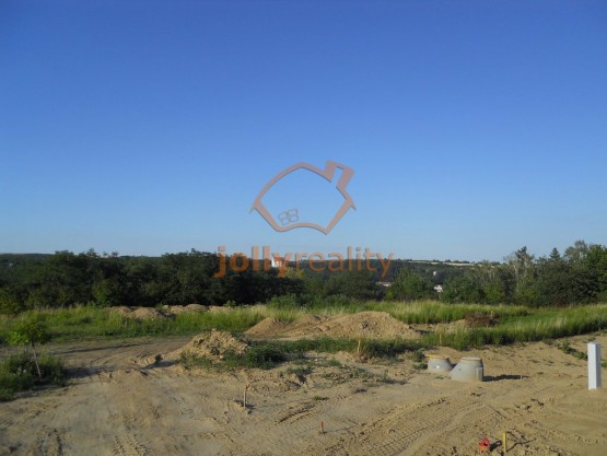 prodej-pozemku-pro-bydleni-1252m2-posledni-parcela-dolni-kounice-20-77e266