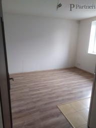 0215be7f-baf7-4a17-bdda-5c6daa87d4a6.jpg