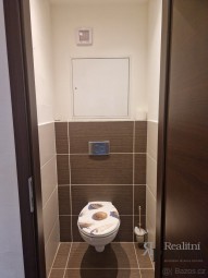 182365512-4.jpg