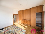 d0fe16e4-016b-44c5-8974-39ec1ffb5e81