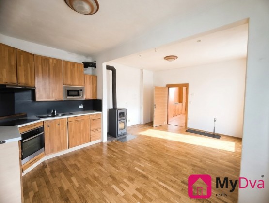 dfabed60-7c52-4671-b0b0-28e64ab98c83