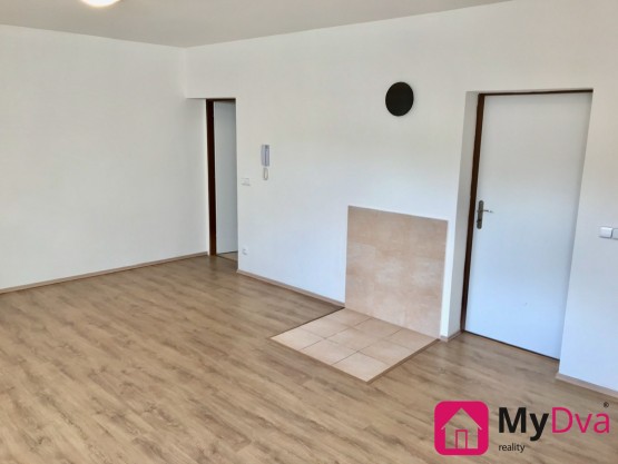 885D547B-18DC-419D-968B-794DE8DBAB68