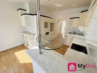 Grok Image 2026-04-14 at 10.18.32 odp.