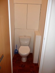 6. WC